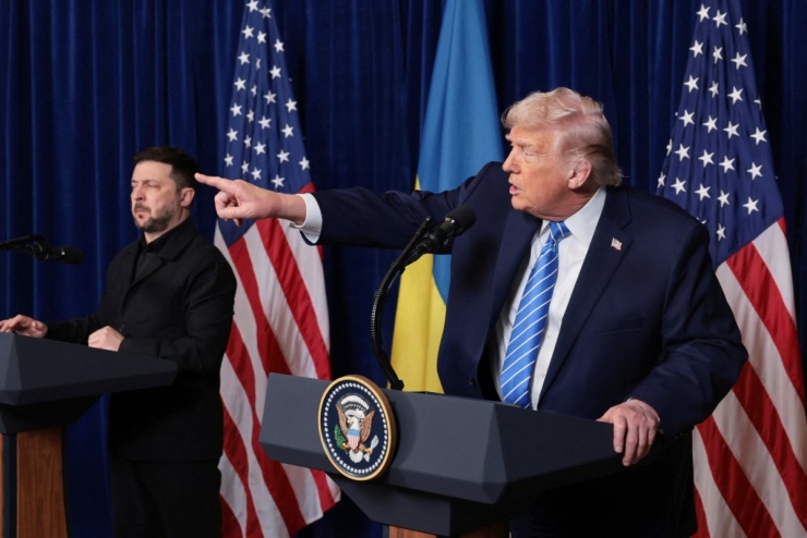 Triển vọng hòa bình Ukraine ngày càng mong manh khi ông Trump liên tục đổi ý - 1