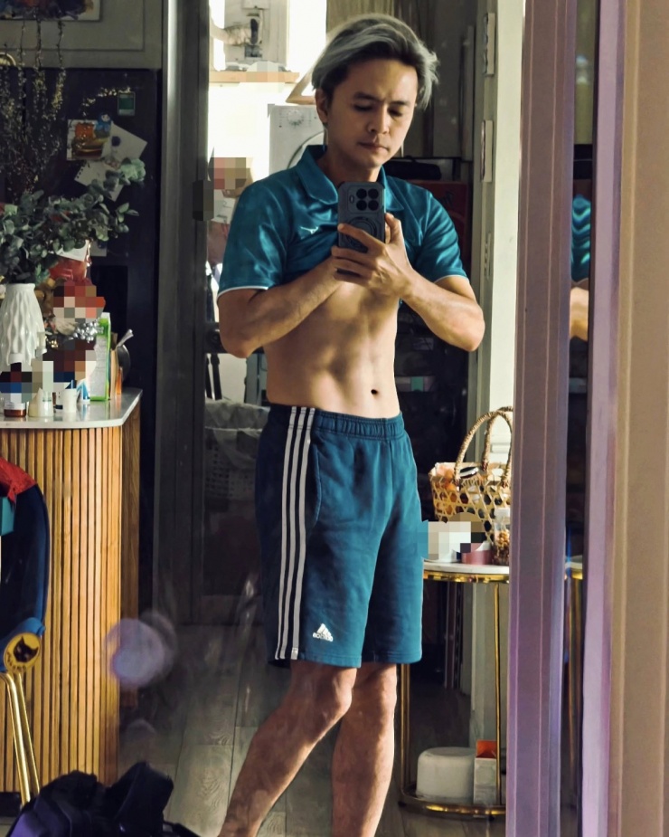 Ảnh sao 23/1: Kim Hiền cắt tóc ngắn sau ly hôn - 6