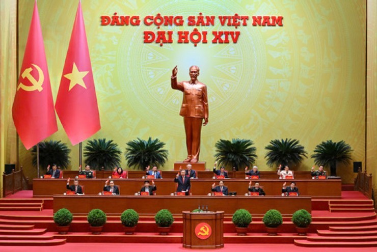 Chiều nay Trung ương, Bộ Chính trị, Tổng Bí thư khóa mới ra mắt Đại hội 14