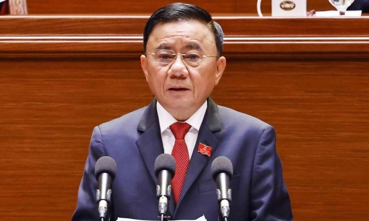 Ông Trần Cẩm Tú tái đắc cử Thường trực Ban Bí thư khóa XIV - 1