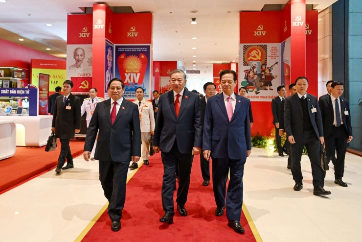 Chiều 23/1/2026, tại Trung tâm Hội nghị quốc gia (Hà Nội), Đại hội đại biểu toàn quốc lần thứ XIV của Đảng Cộng sản Việt Nam họp phiên bế mạc. Trong ảnh: Tổng Bí thư Tô Lâm và các đại biểu dự phiên Bế mạc Đại hội XIV của Đảng.