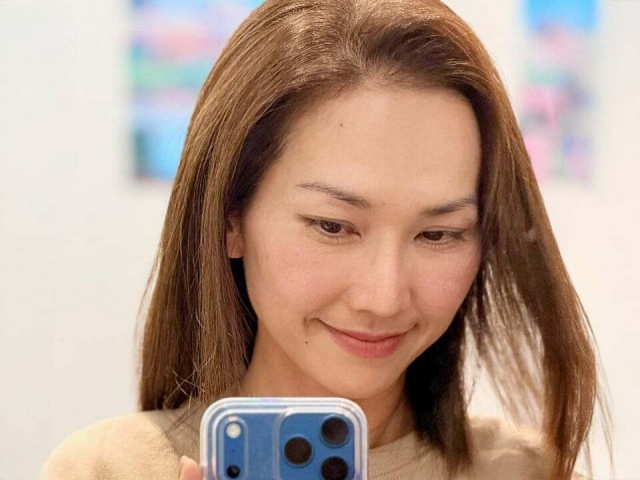 Ảnh sao 23/1: Kim Hiền cắt tóc ngắn sau ly hôn