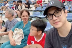 Mẹ ruột Chí Nhân gửi tâm thư cho con trai, nhắc chuyện con "sướng từ trong trứng nước"