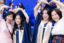 Vừa tốt nghiệp, sinh viên trường nào có mức thu nhập cao nhất?