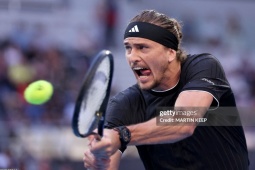 Video tennis Zverev - Norrie: Khởi đầu như mơ, "hụt hơi" trong set cuối (Australian Open)
