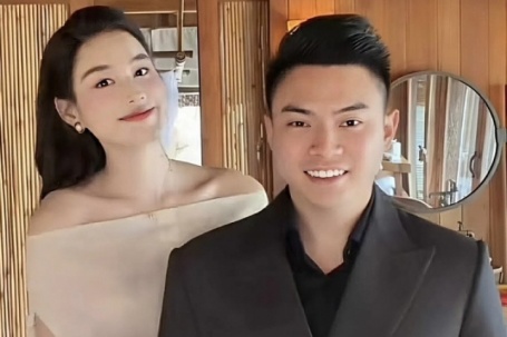 Đỗ Thị Hà diện set đồ hơn tỷ đồng cùng chồng dự cưới Phương Nhi