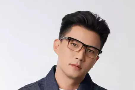 “Tổng tài mỏ hỗn” phim VTV cùng lúc đóng hai phim nhưng kết quả cực khác biệt