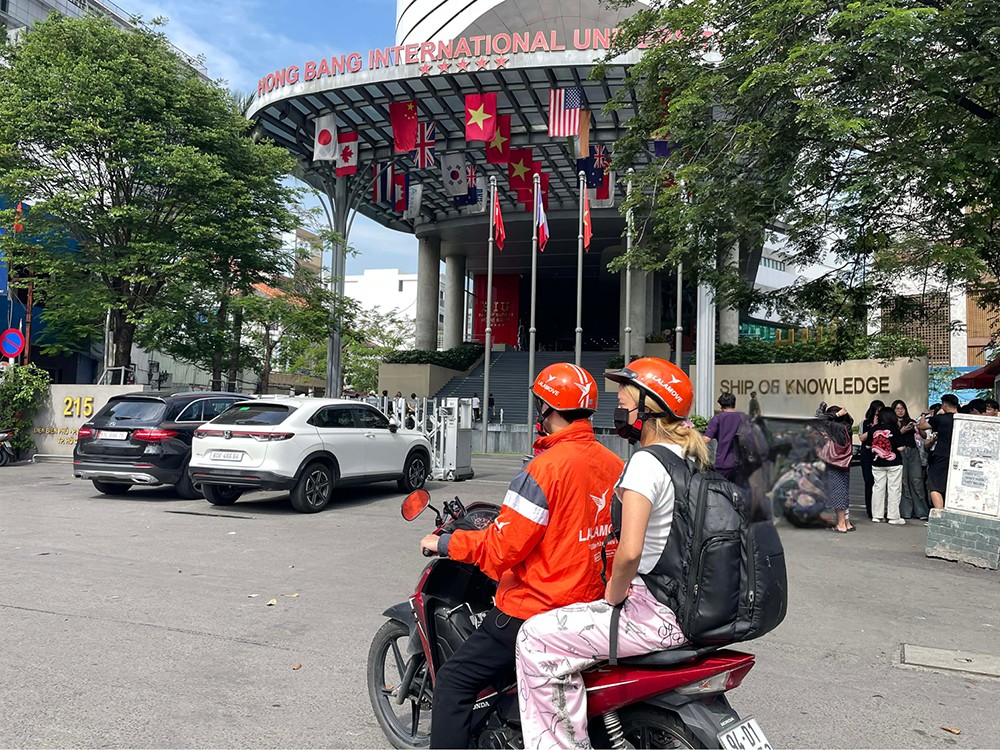 Lalamove cung cấp dịch vụ di chuyển với chi phí hợp lý, dễ tiếp cận. Ảnh: DNCC