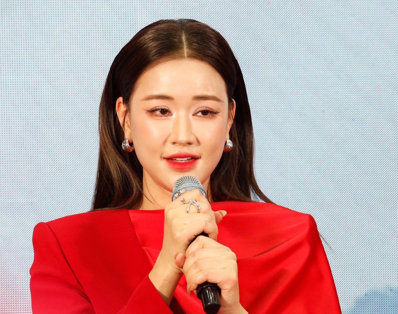 Các diễn viên tham gia phim Lời hứa đầu tiên.