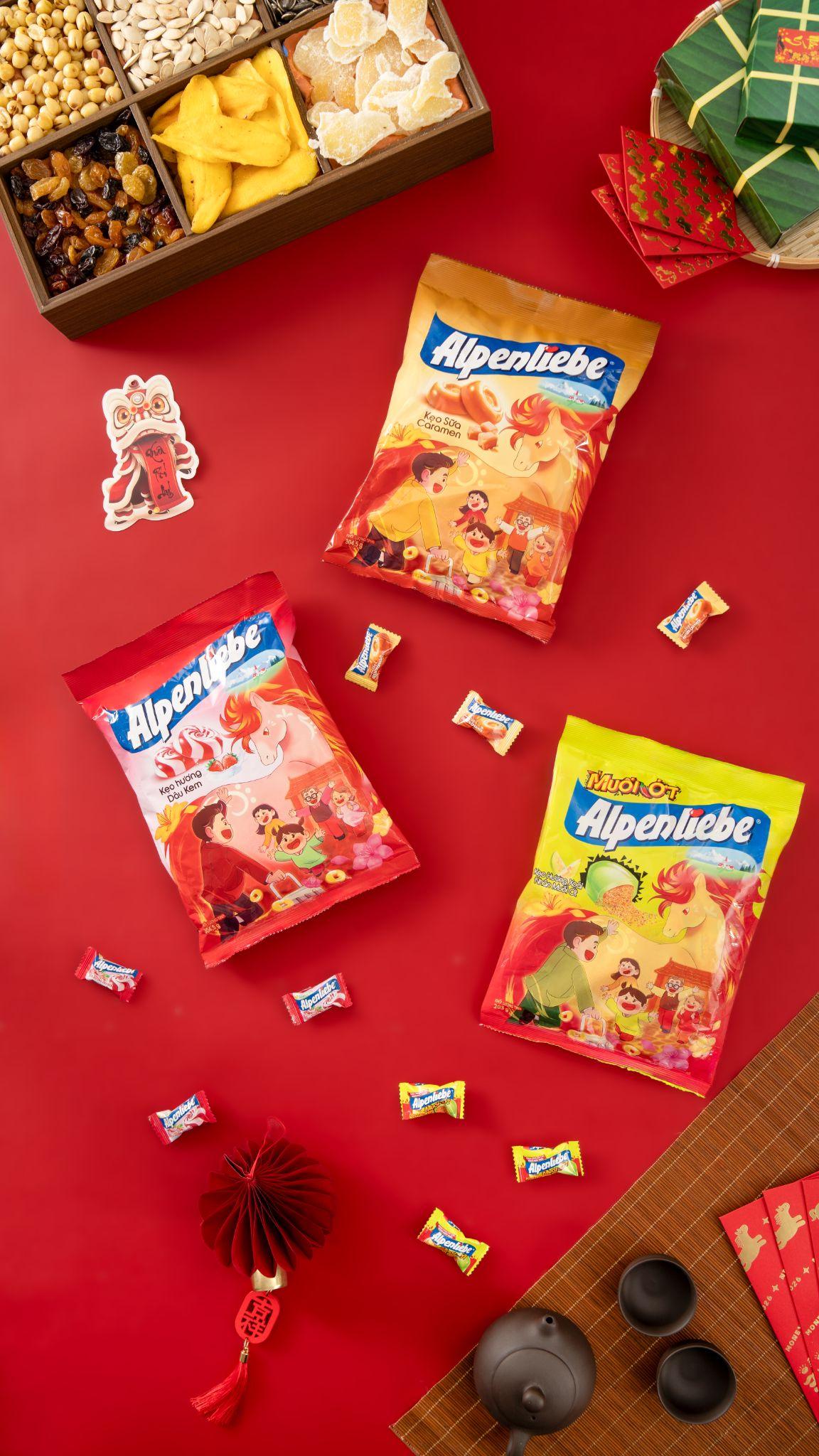 Giới trẻ háo hức “xé túi mù”, gieo quẻ đầu năm cùng bộ quà Tết sáng tạo từ Perfetti Van Melle - 2