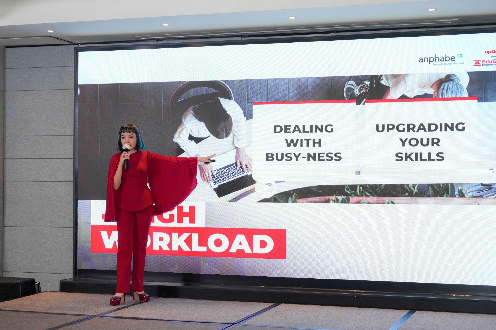 Áp lực workload và yêu cầu nâng cấp năng lực đang trở thành một trong những trăn trở lớn của lãnh đạo và HR trong giai đoạn tinh gọn.