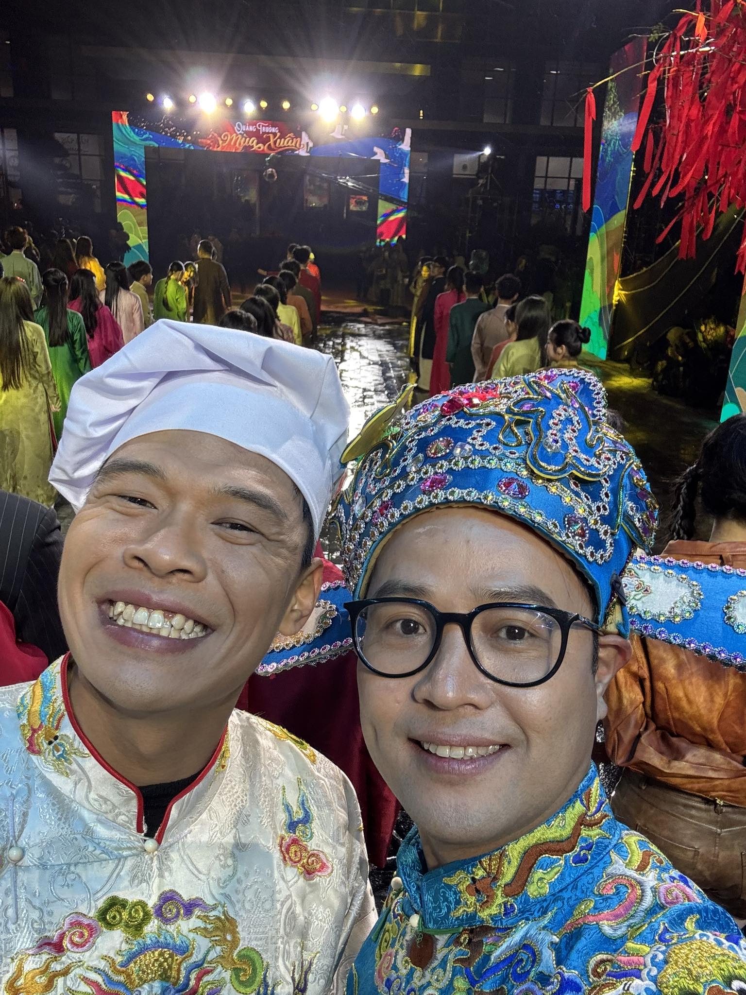 NSƯT Thái Sơn khoe hình ảnh tập luyện cho Gala Cười 2026.