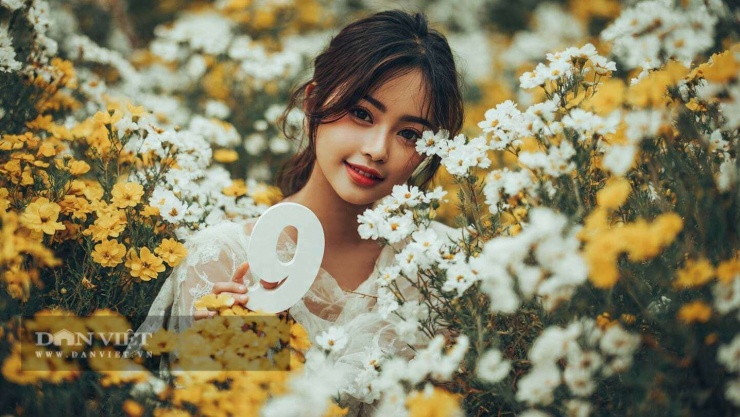 Con số may mắn hôm nay 24/1 của con giáp tuổi Thân: 3 và 8. Màu sắc may mắn: Vàng và trắng