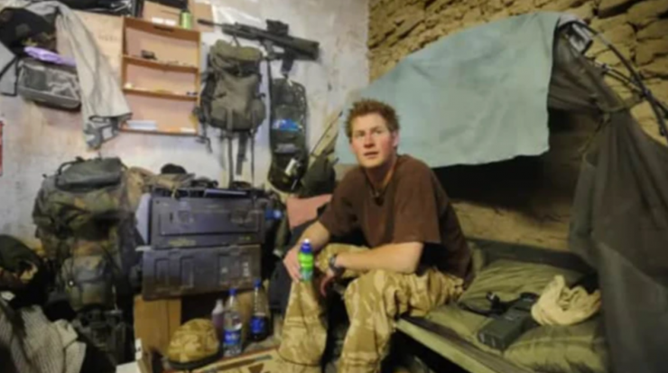 Hoàng tử Anh Harry ở Afghanistan. Ảnh: BBC.