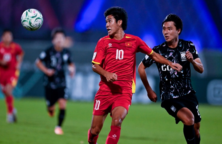 Tuyển thủ U23 Nguyễn Đình Bắc: Về tới Việt Nam phải ăn phở! - 2