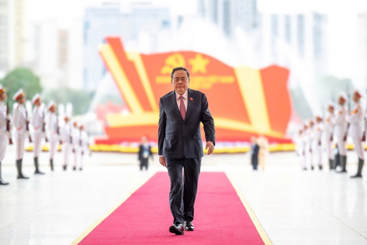 Chủ tịch nước Lương Cường, Thủ tướng Phạm Minh Chính, Chủ tịch Quốc hội Trần Thanh Mẫn, đến dự Đại hội Đảng XIV.