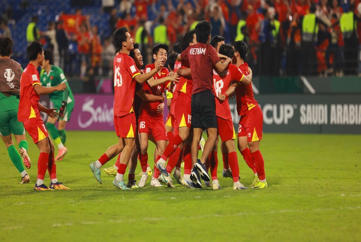 Video bóng đá U23 Việt Nam - U23 Hàn Quốc: Từ trượt chân phút 90+7 tới vỡ òa loạt luân lưu (U23 châu Á)