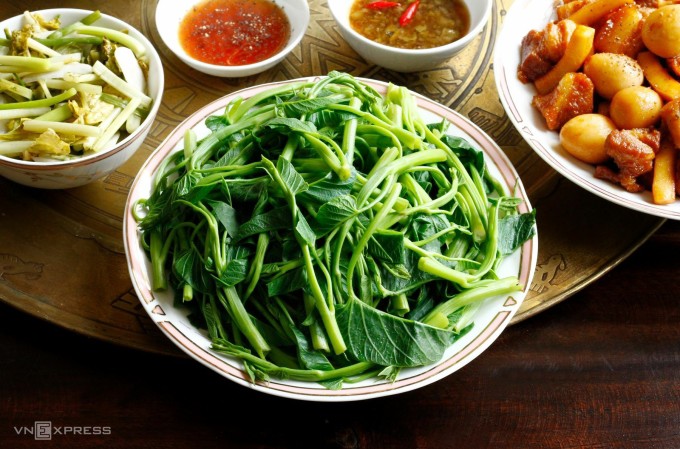 Rau luộc mất ngon vì đun quá kỹ