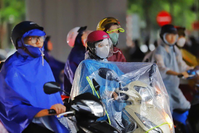 Miền Bắc duy trì nhiệt thấp kèm mưa nhỏ.