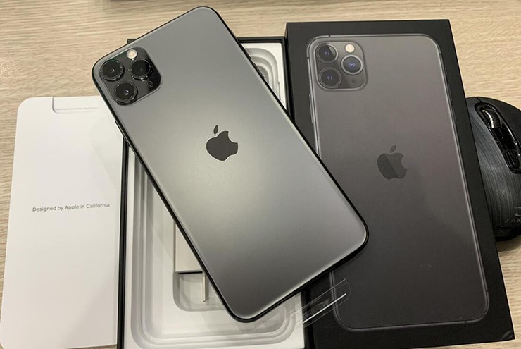 Những iPhone đáng mua nhờ màn hình lớn, pin tốt nhưng không quá tốn tiền - 1