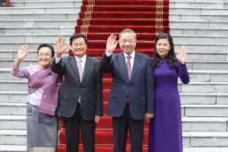 Tổng Bí thư, Chủ tịch nước Lào và Phu nhân sắp thăm cấp Nhà nước tới Việt Nam