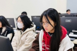 Những thí sinh đầu tiên tranh suất vào đại học năm 2026