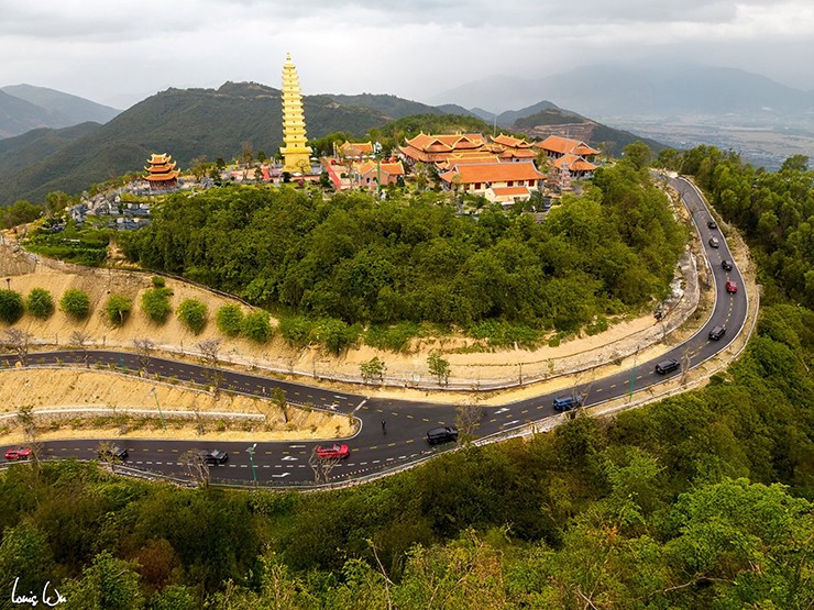 Dàn xe VinFast độc bản trong đám cưới con trai tỷ phú Phạm Nhật Vượng - 6