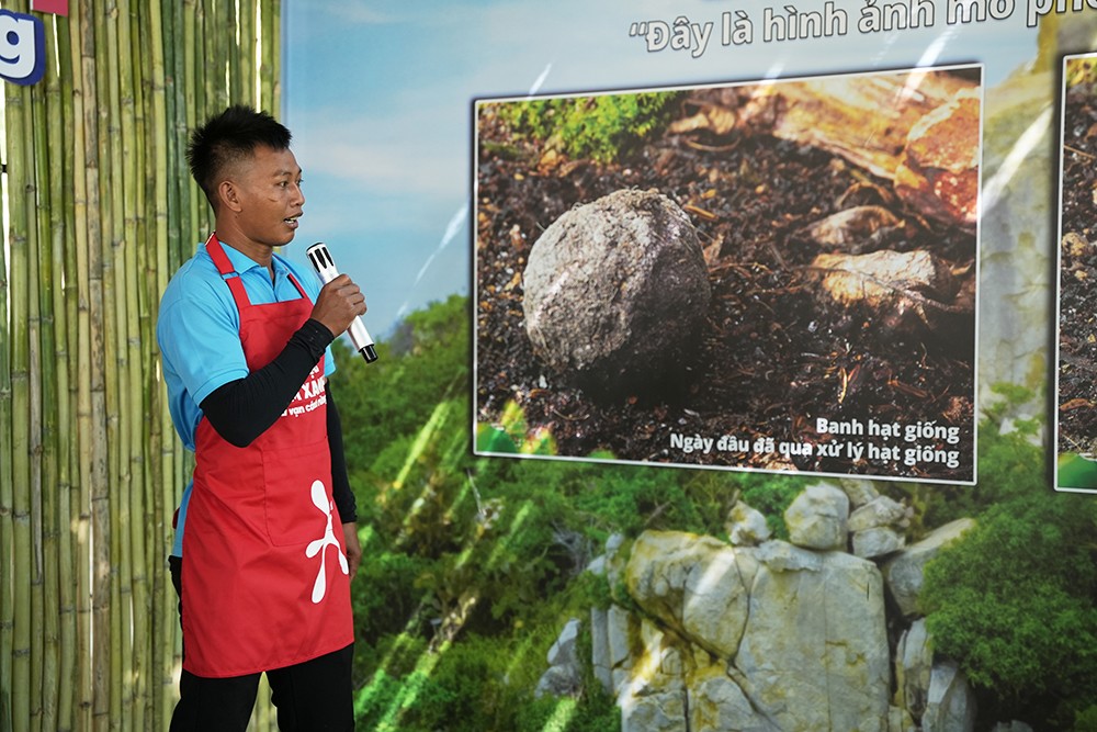 Đại diện VQG Núi Chúa – Phước Bình chia sẻ về giải pháp làm banh hạt giống.