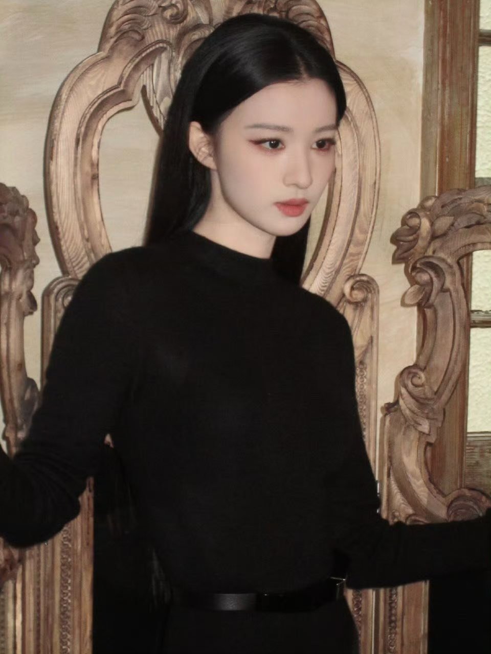 Vương Sở Nhiên có nét đẹp gợi nhớ đến Lưu Diệc Phi