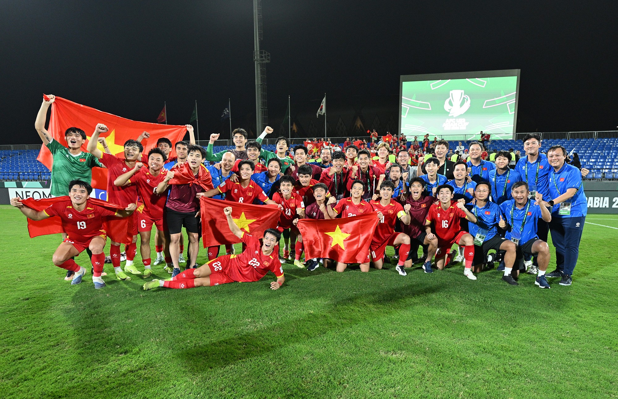 Chiến quả xứng đáng với "Những chiến binh sao vàng".