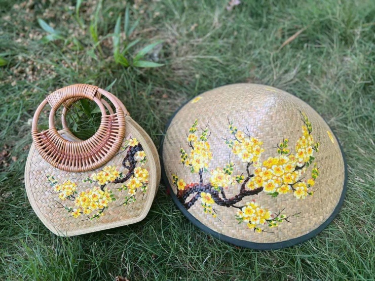 Cây cỏ dại này sơ chế kiểu gì, đan thành thứ gì mà một "chị đẹp An Giang" bán hút hàng? - 6