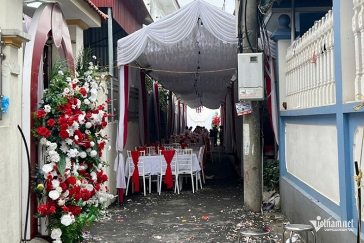 Vì chiếc phong bì mừng cưới mà tôi và hàng xóm mâu thuẫn. Ảnh minh họa