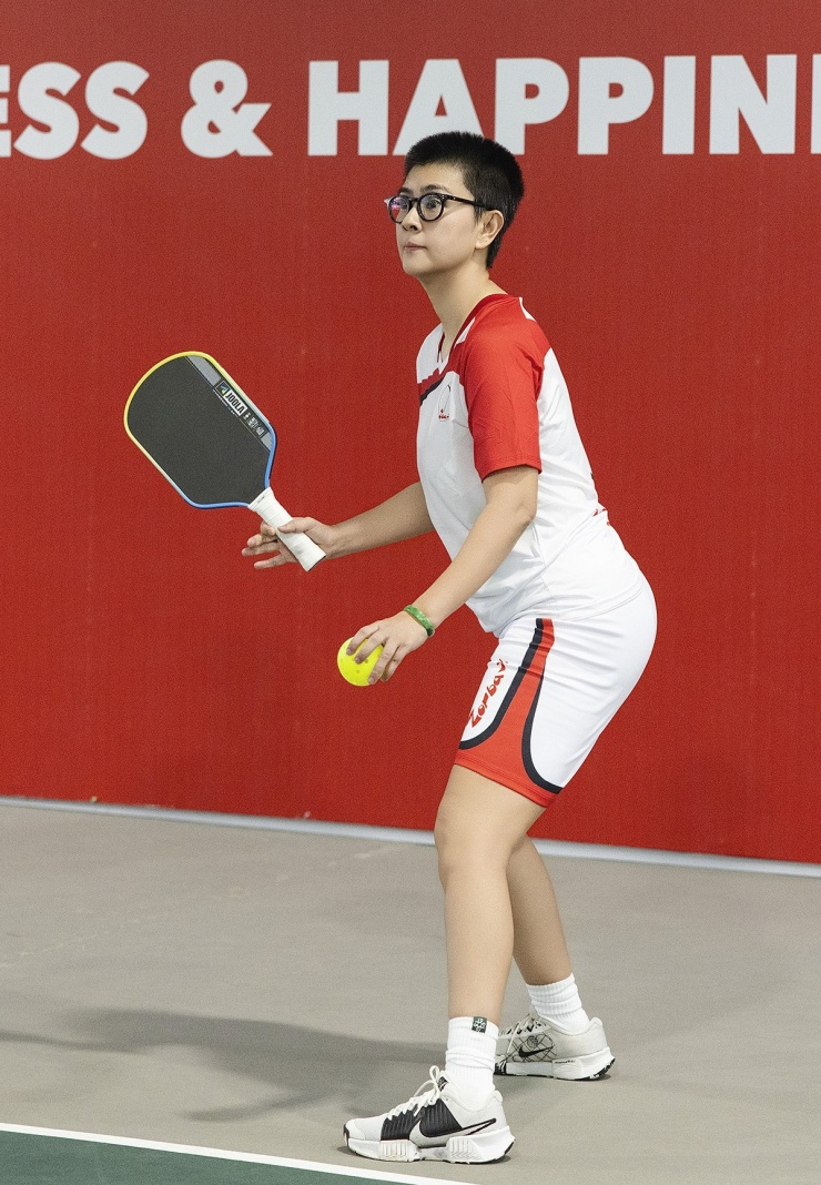 Diện mạo khác lạ của Kim Thư ở tuổi U50 - 6