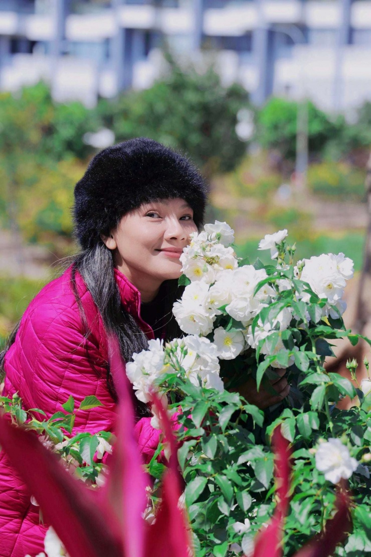 Nữ diễn viên từng được gọi là "Nữ hoàng cảnh nóng" trên màn ảnh Việt. Ảnh: FBNV