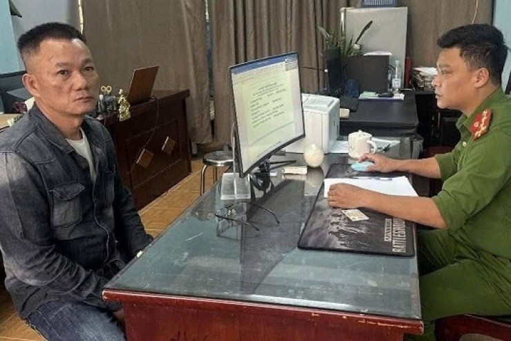 Người đàn ông hành hung tài xế vì bị nhắc không hút thuốc đã trình diện công an