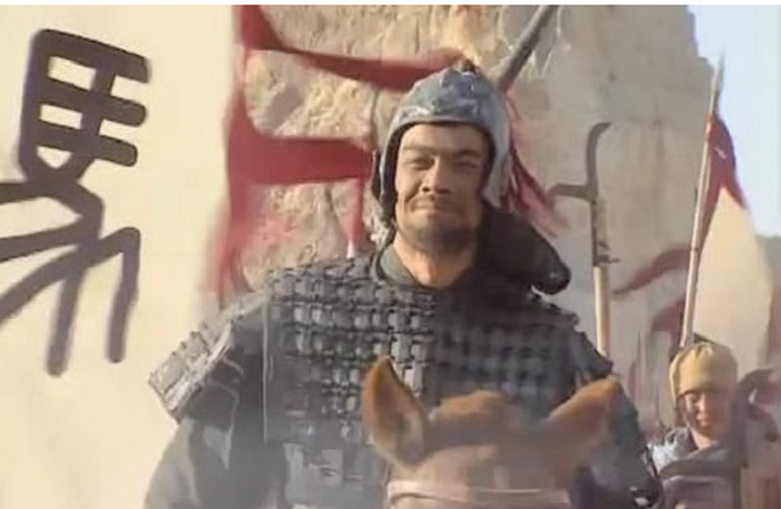 2 trong số "ngũ hổ tướng" thời Tam Quốc bị một tiểu tướng vô danh tiêu diệt.