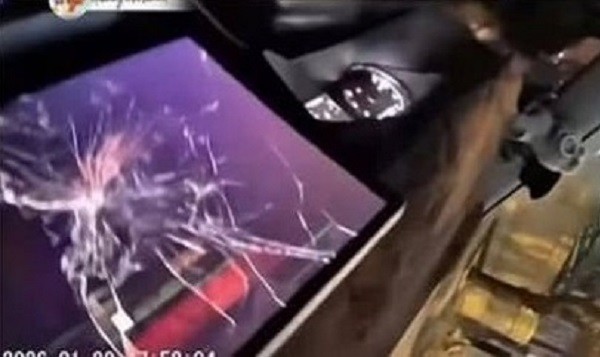 Hình ảnh màn hình camera bên trong ô tô bị hư hỏng. Ảnh: Công an TP Đà Nẵng