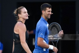 Nữ số 1 thế giới phá kỷ lục độc lạ của Djokovic, huyền thoại Serbia thất vọng