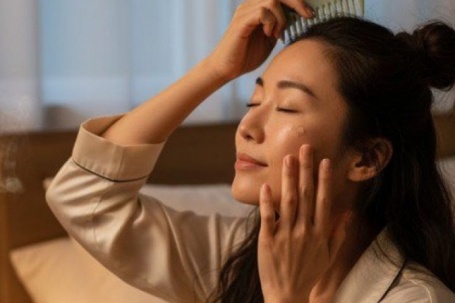 Những thói quen đơn giản trước khi ngủ giúp làn da khỏe đẹp