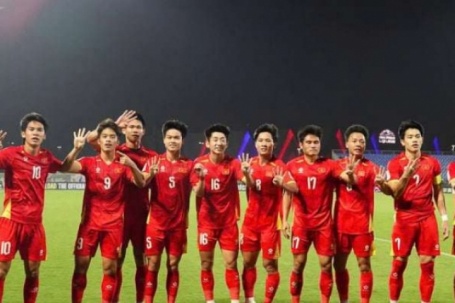 Nên "thay máu" ĐTQG bằng lực lượng U23 Việt Nam?