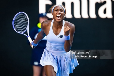 Trực tiếp tennis Australian Open ngày 8: Gauff thắng vất vả, De Minaur đoạt vé nhàn nhã