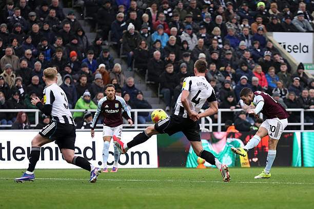 Trực tiếp bóng đá Newcastle - Aston Villa: Watkins tung đòn thứ 2 (Ngoại hạng Anh) (Hết giờ) - 3