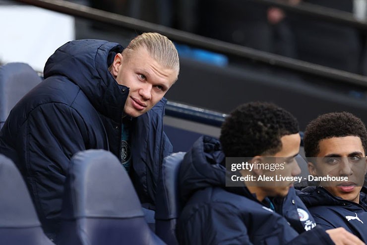 Trận hiếm hoi Haaland ngồi dự bị