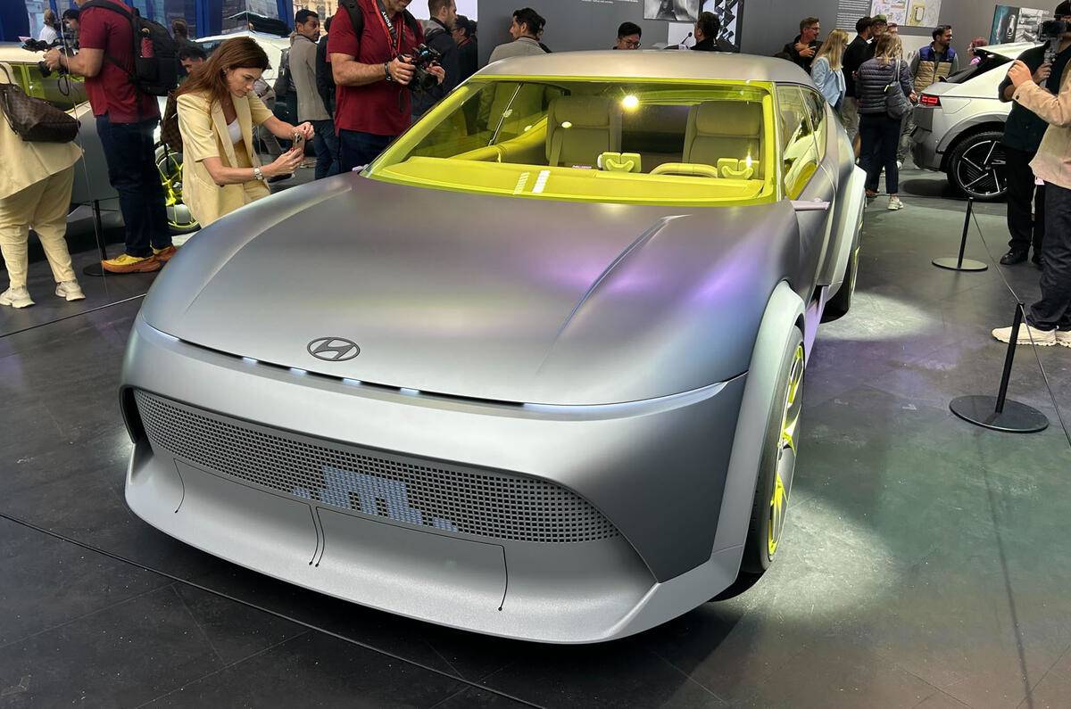 Hyundai IONIQ 3 là mẫu xe điện hoàn toàn mới và&nbsp;dự kiến ra mắt vào tháng 4/2026.