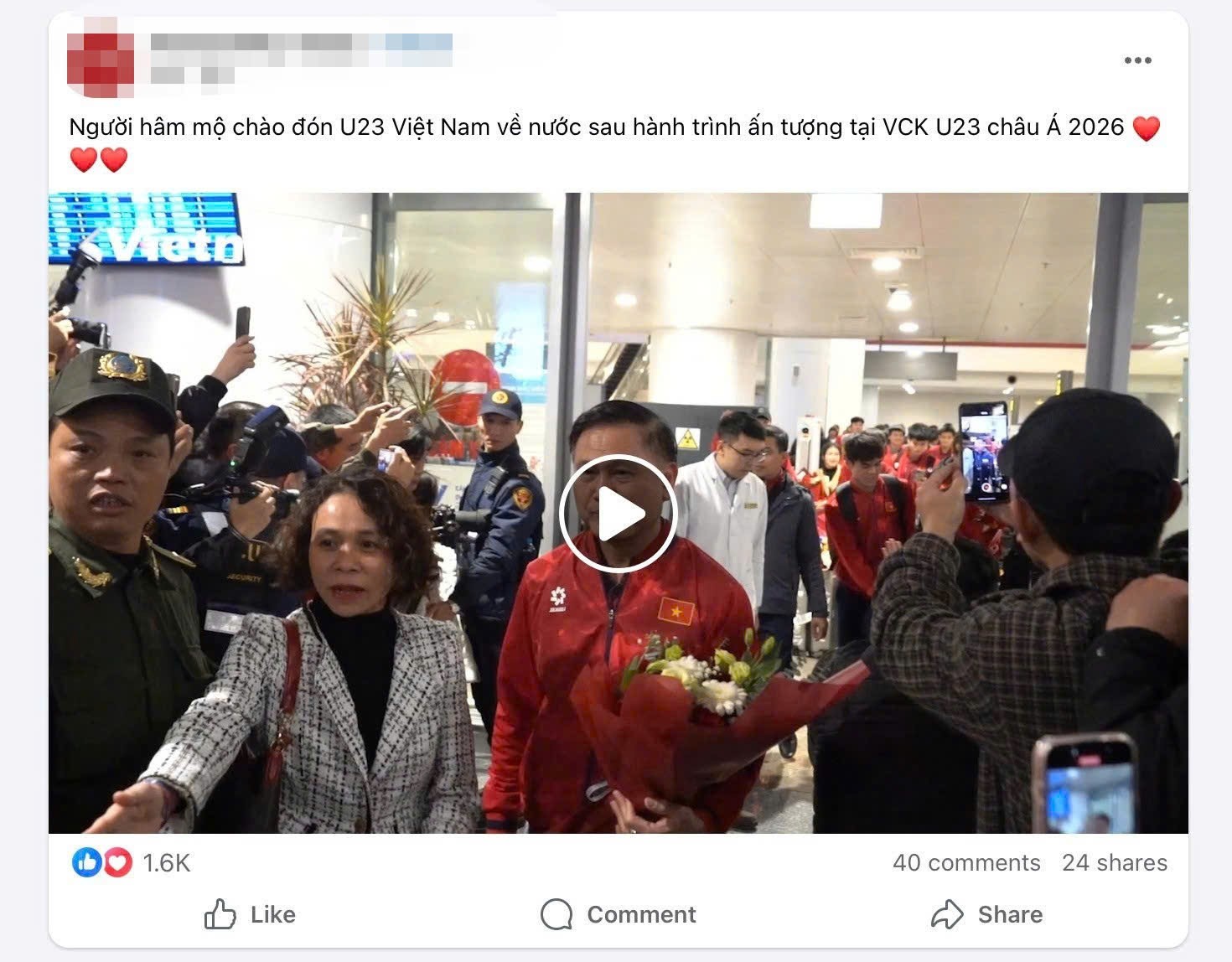 Mạng xã hội ngập cảnh livestream, hình ảnh U23 Việt Nam về nước - 4