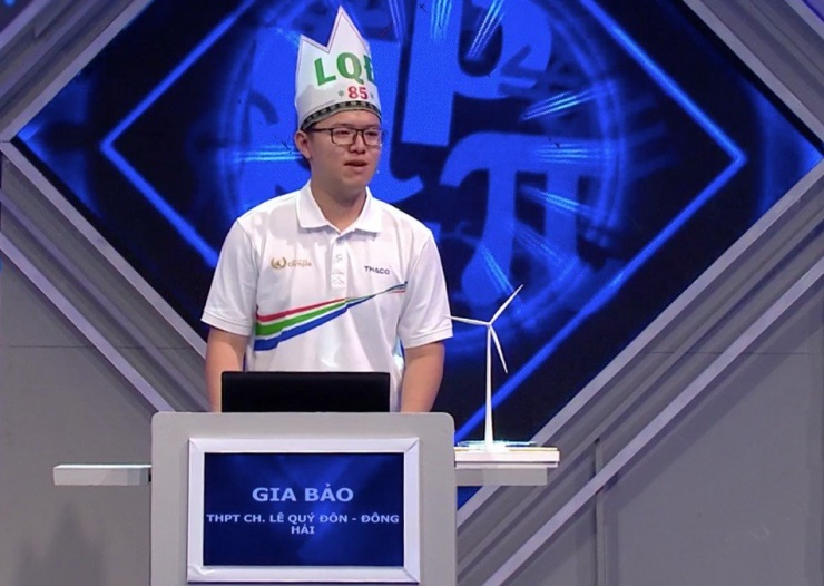 Từ người về nhì, ngược dòng