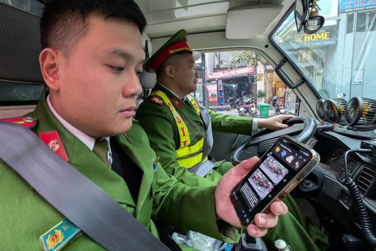 Cận cảnh quy trình phạt nguội vi phạm trật tự đô thị của Công an Hà Nội: "Mắt thần" soi từng mét vuông, đã vi phạm là bị xử lý - 8