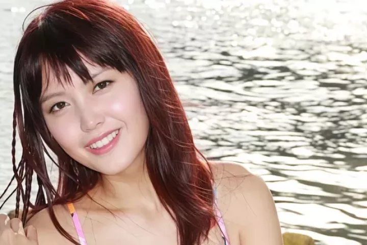 Hoa hậu Trần Đình Hân sống chật vật