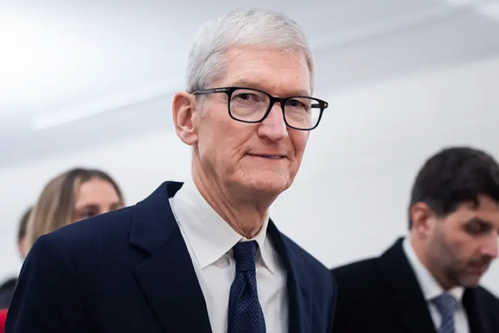 Apple công bố mức lương của Tim Cook năm 2025