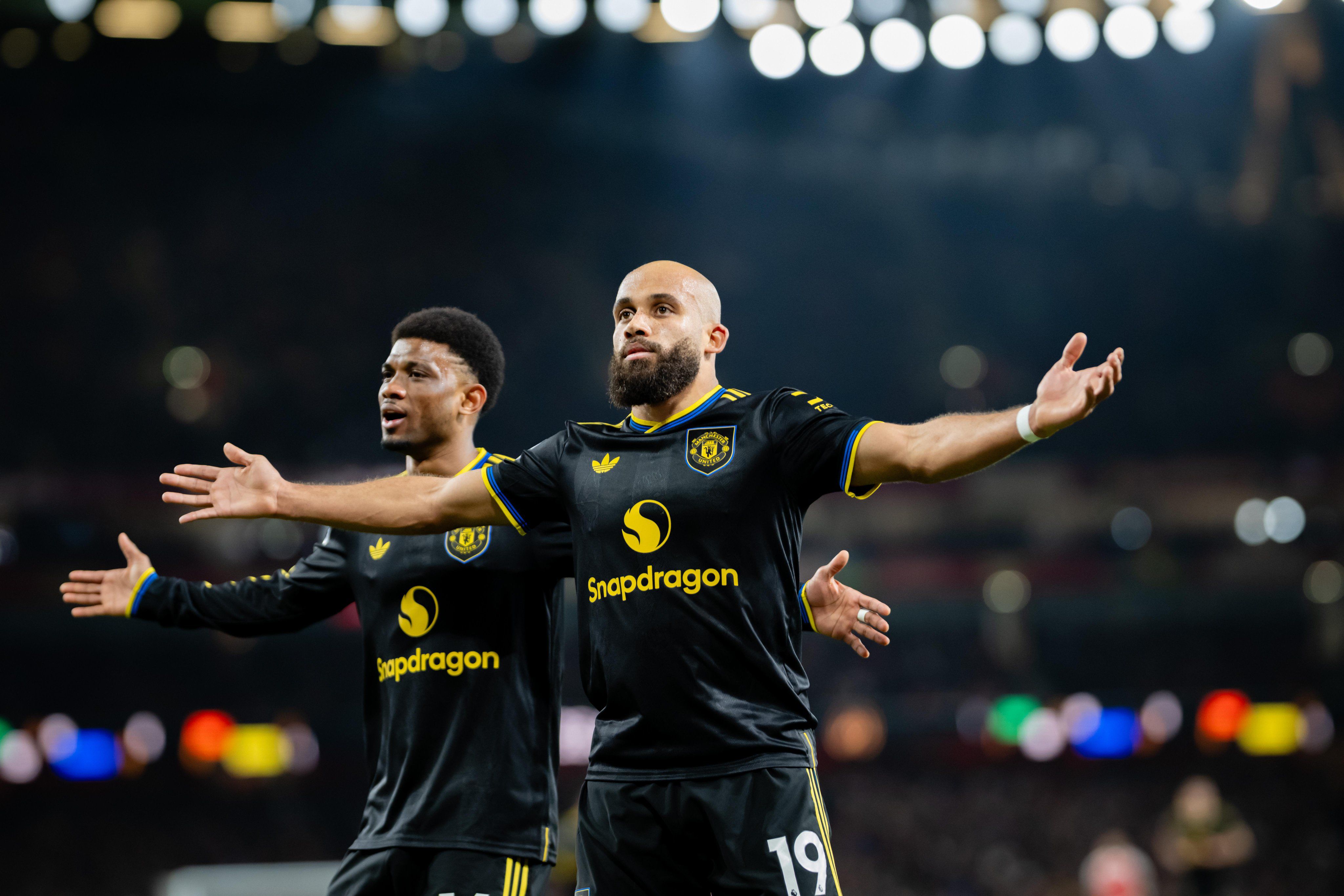 MU đả bại Arsenal ngay trên sân của đối thủ